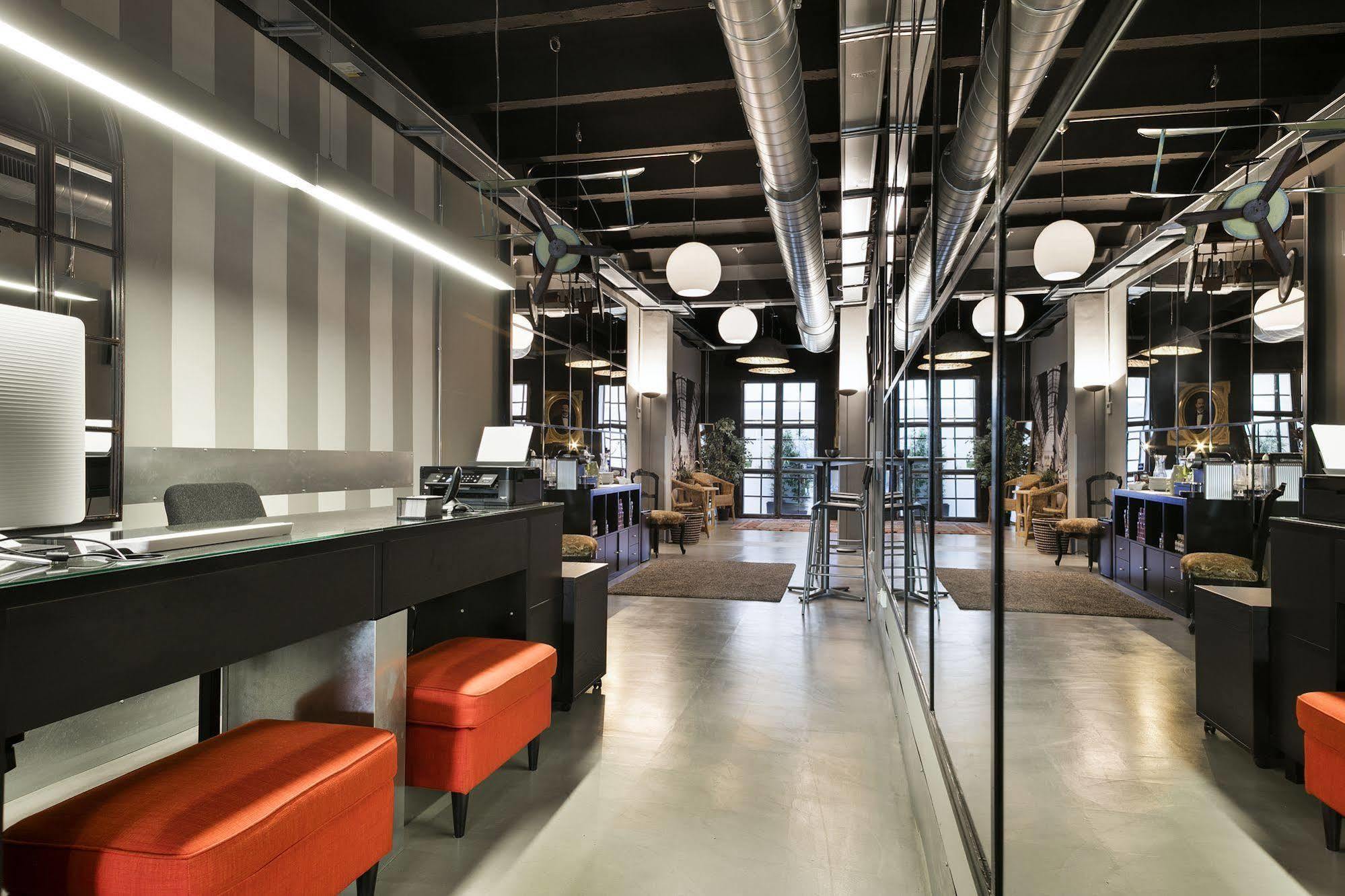 Fira Apartments By Gaiarooms Barcelona Luaran gambar